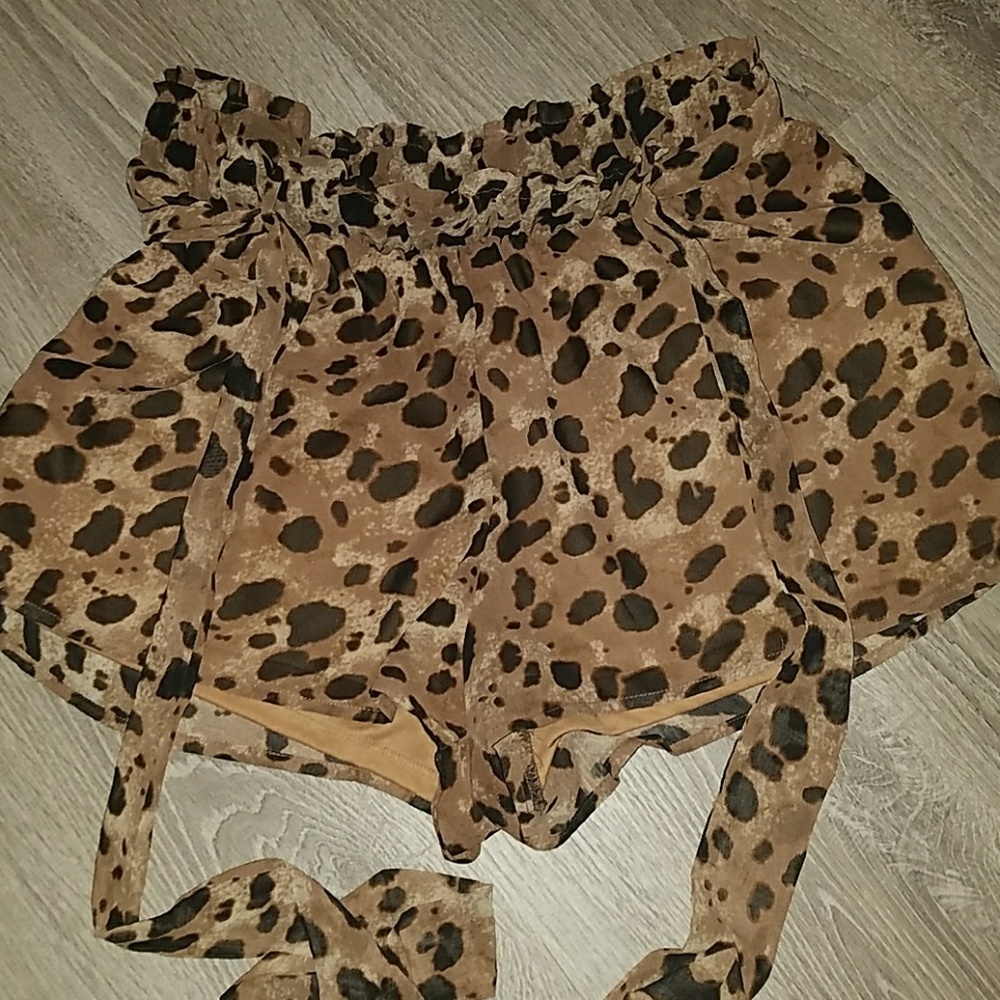 Junior Shorts NWOT